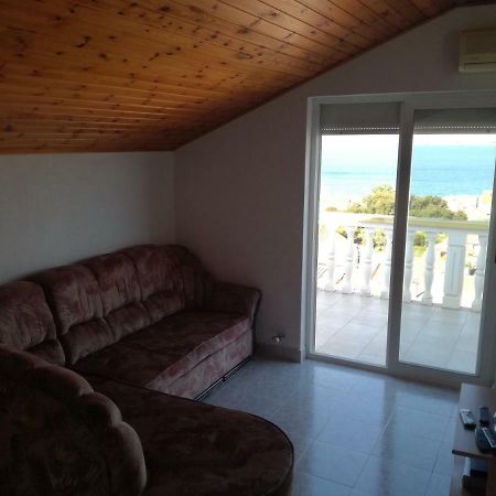 Apartments Dorkin Преко Екстериор снимка